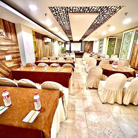 Hotel Spb 87 Near Karol Bagh Metro Station Delhi Delhi (National Capital Territory of India) Exterior foto