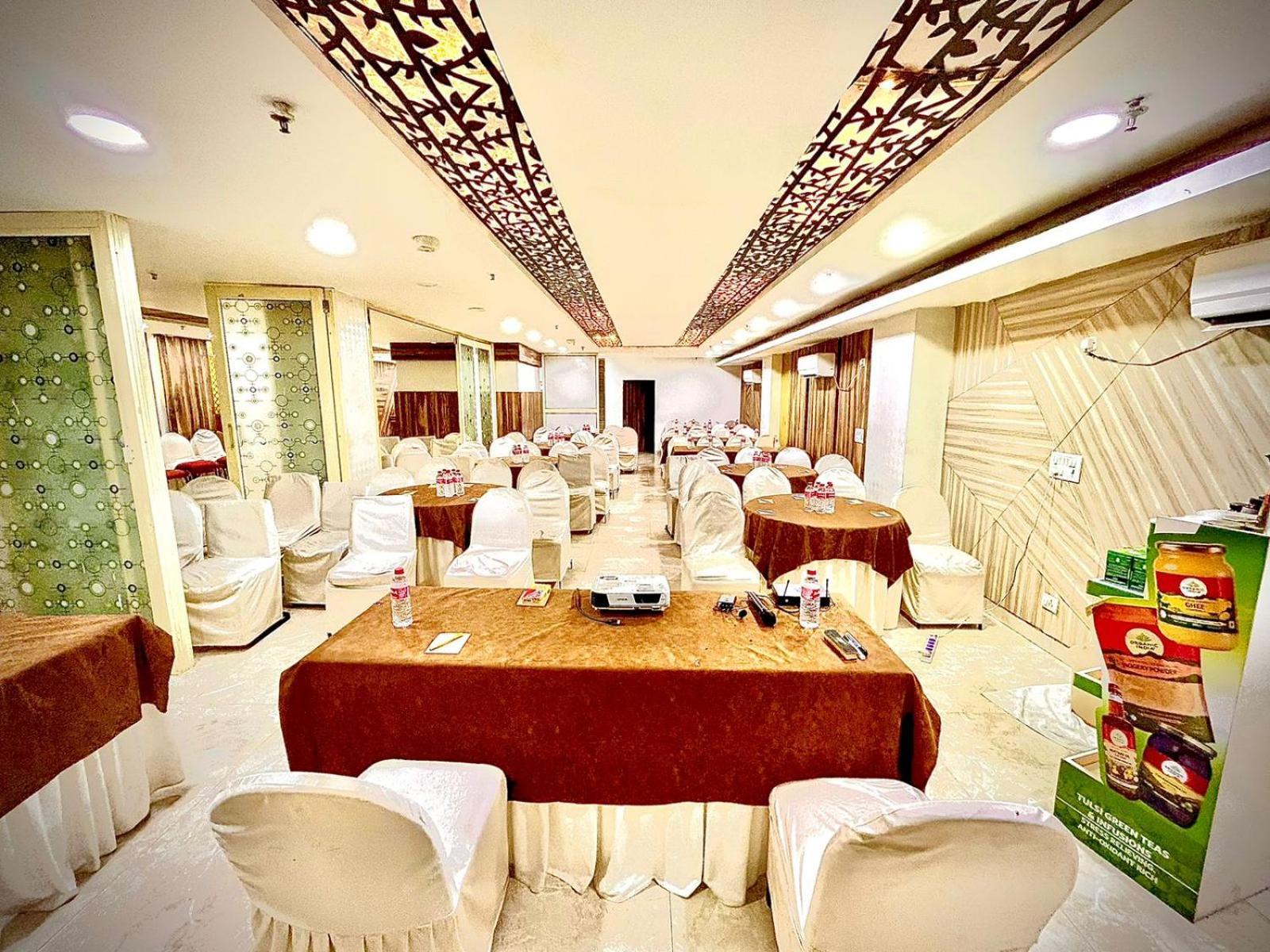 Hotel Spb 87 Near Karol Bagh Metro Station Delhi Delhi (National Capital Territory of India) Exterior foto
