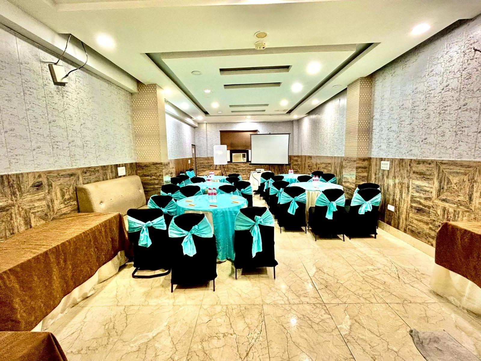 Hotel Spb 87 Near Karol Bagh Metro Station Delhi Delhi (National Capital Territory of India) Exterior foto
