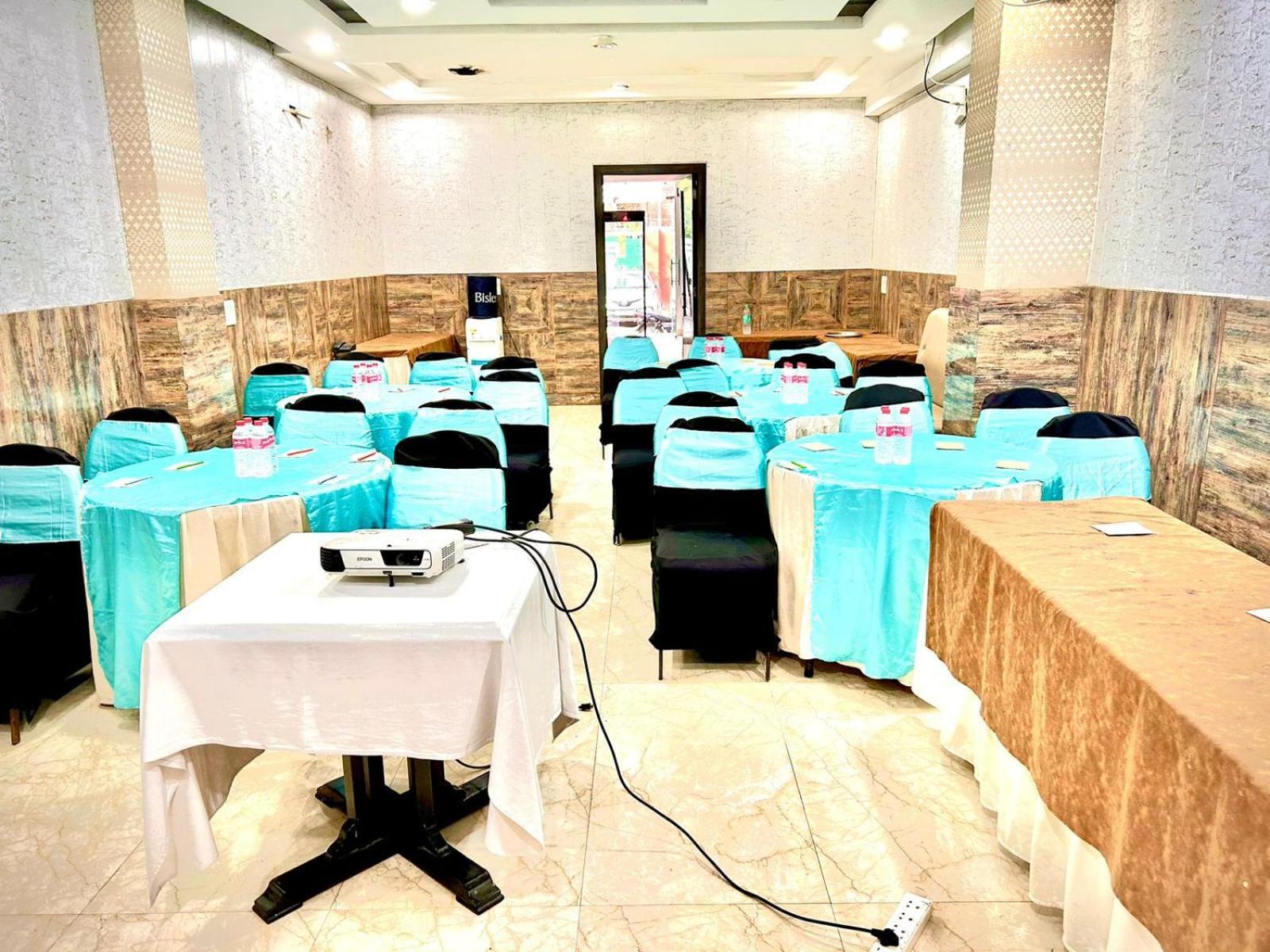Hotel Spb 87 Near Karol Bagh Metro Station Delhi Delhi (National Capital Territory of India) Exterior foto