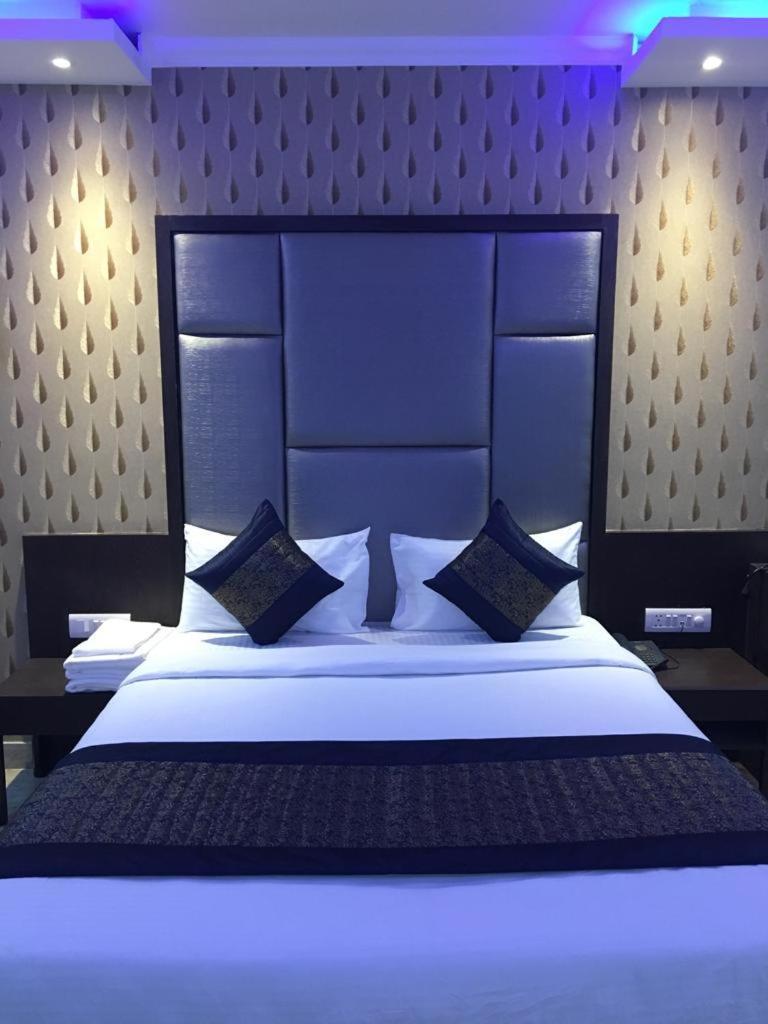 Hotel Spb 87 Near Karol Bagh Metro Station Delhi Delhi (National Capital Territory of India) Exterior foto