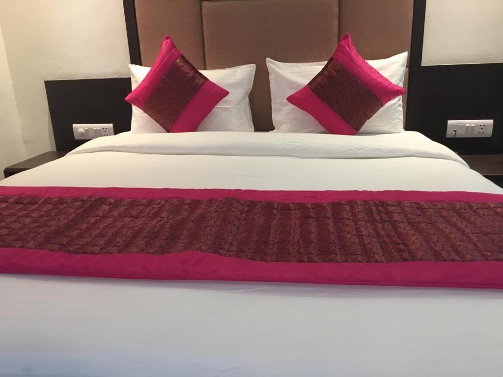 Hotel Spb 87 Near Karol Bagh Metro Station Delhi Delhi (National Capital Territory of India) Exterior foto