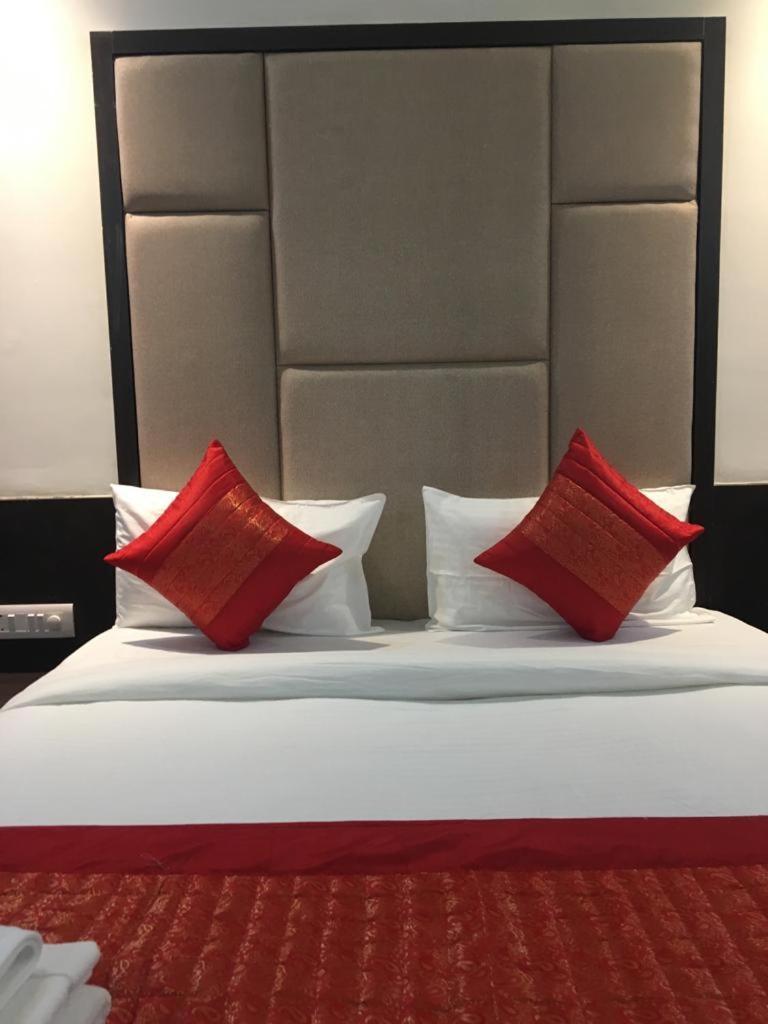 Hotel Spb 87 Near Karol Bagh Metro Station Delhi Delhi (National Capital Territory of India) Exterior foto